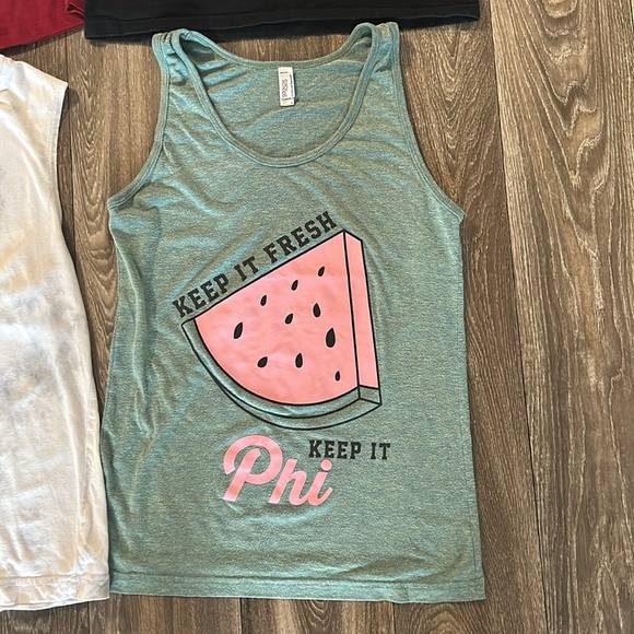 LOT OF 4 Alpha Phi Tanks - Small - Picture 4 of 6